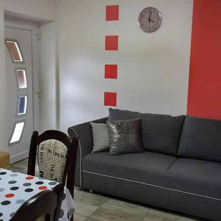 Lux Apartman Maroslele Exterior foto
