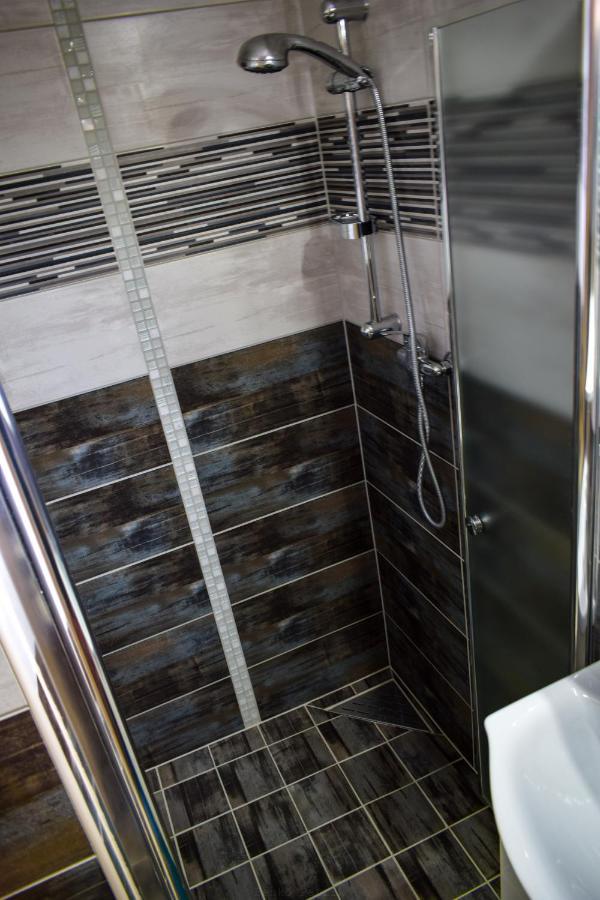 Lux Appartement Maroslele